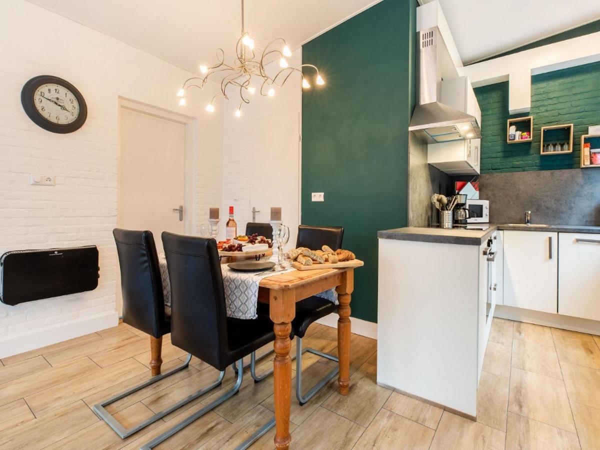 Endearing Holiday Home In Noordwijkerhout With Garden Bbq エクステリア 写真