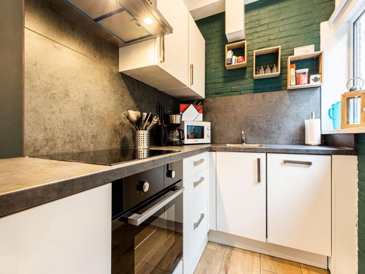 Endearing Holiday Home In Noordwijkerhout With Garden Bbq エクステリア 写真