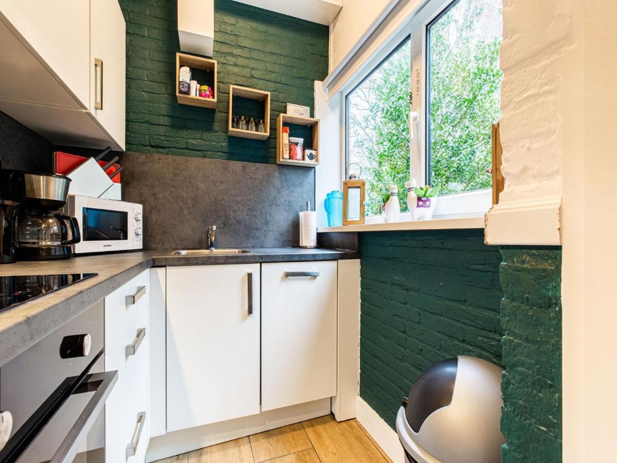 Endearing Holiday Home In Noordwijkerhout With Garden Bbq エクステリア 写真